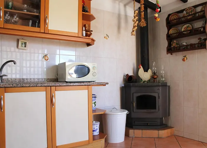 Holiday home Casa Do Limoeiro *